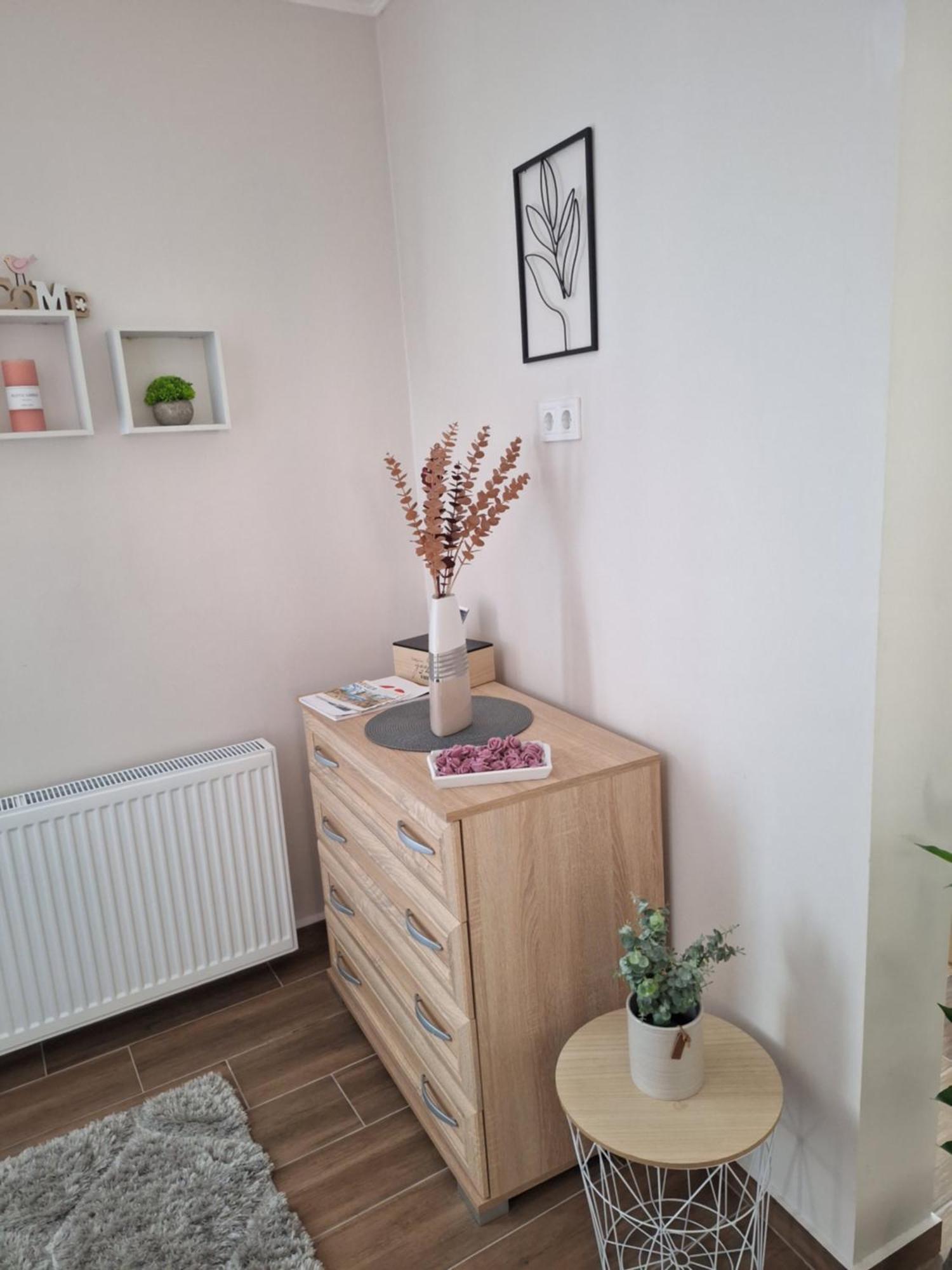 Varfal Apartman Eger Chambre photo