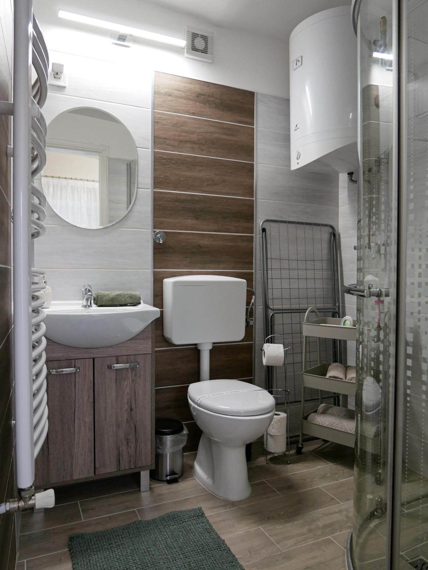 Varfal Apartman Eger Chambre photo