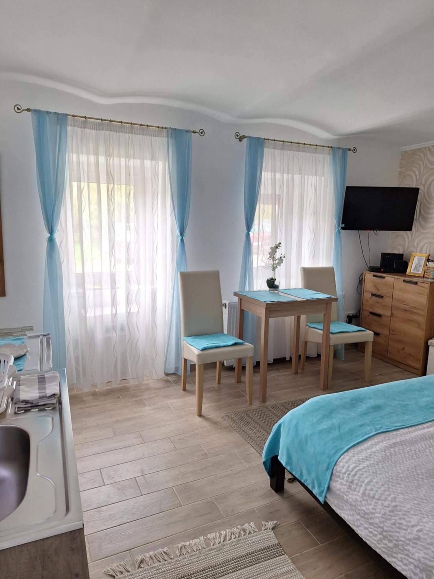 Varfal Apartman Eger Extérieur photo