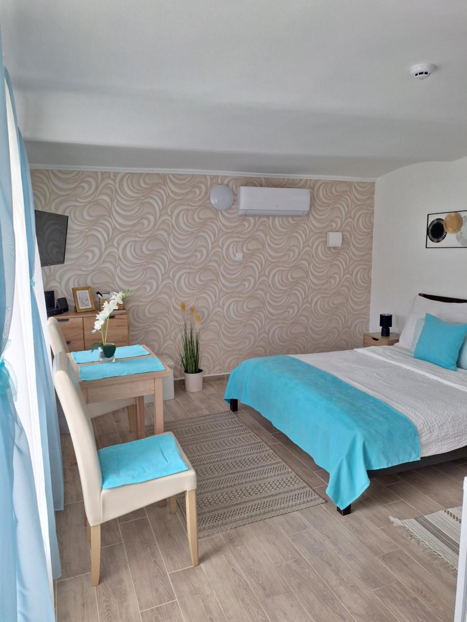 Varfal Apartman Eger Chambre photo